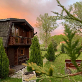 Domek z bali, Wojcieszów